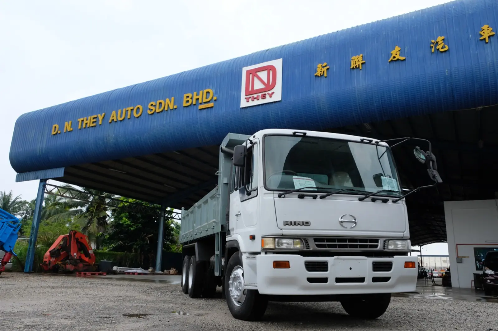 The right lorry for the job, without the brand-new price.
