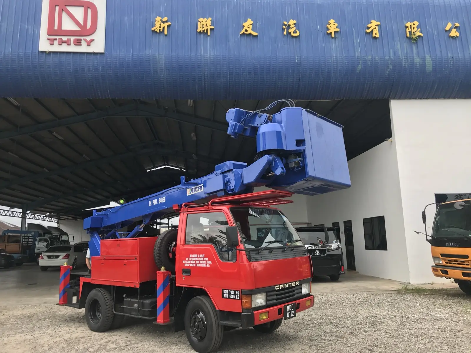 Skylift (mobile aerial platform) 3